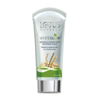 Lotus Herbals WhiteGlow Oatmeal and Yogurt Skin Whitening Scrub
